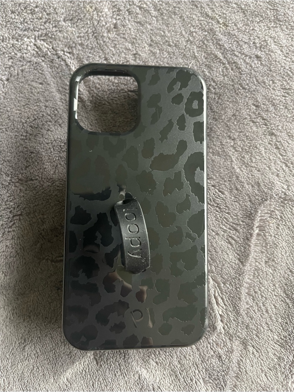 Midnight leopard loopy case iPhone 12